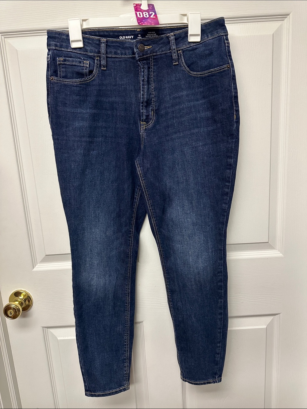 Old Navy Women's Dark Blue Skinny Jeans size 12 SHORT